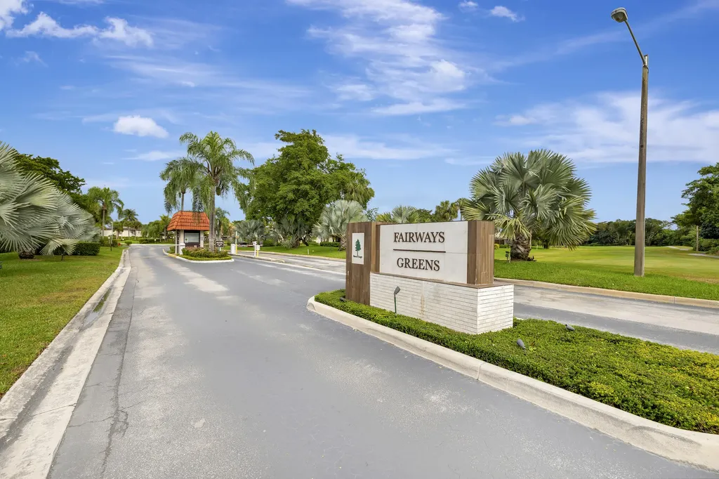 7898 Eastlake Drive Boca Raton FL 33433