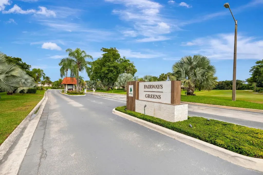7898 Eastlake Drive Boca Raton FL 33433
