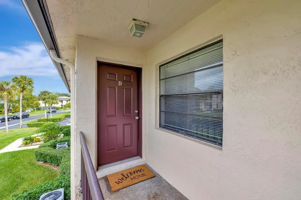 7898 Eastlake Drive Boca Raton FL 33433