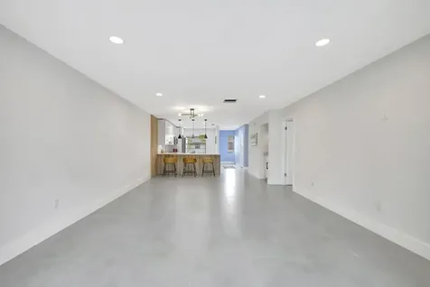 7898 Eastlake Drive Boca Raton FL 33433