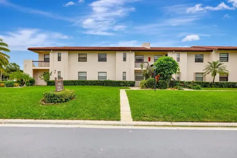 7898 Eastlake Drive Boca Raton FL 33433