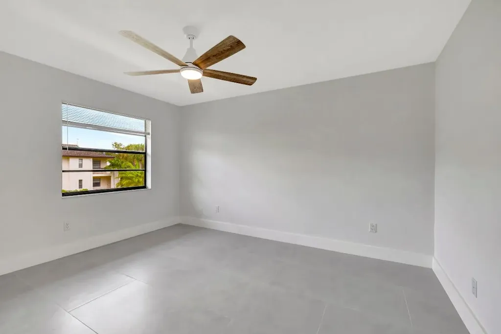 7898 Eastlake Drive Boca Raton FL 33433