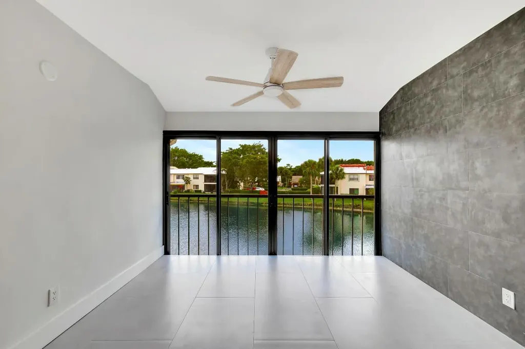 7898 Eastlake Drive Boca Raton FL 33433