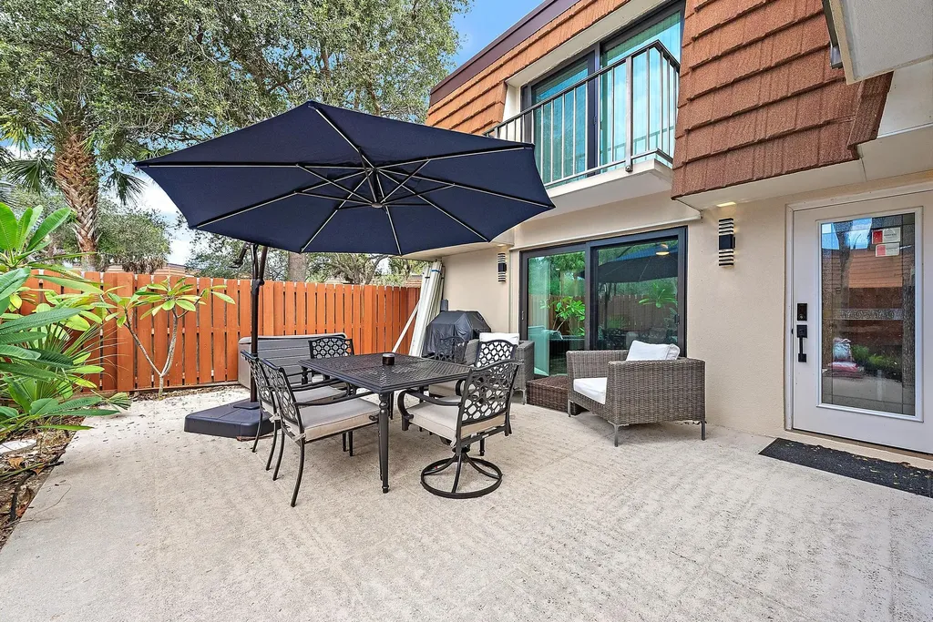 2902 29th Court Jupiter FL 33477