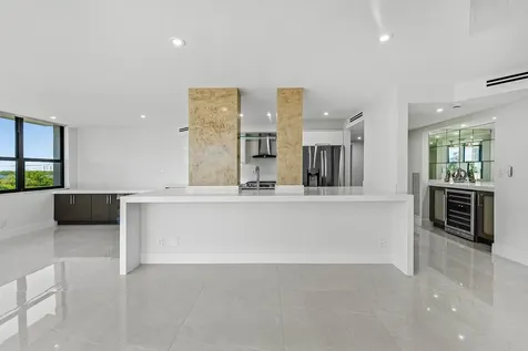 5480 N Ocean Drive Singer Island FL 33404