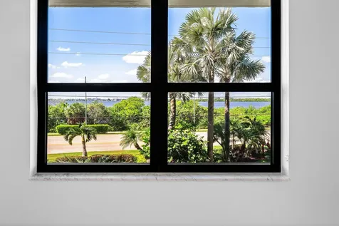5480 N Ocean Drive Singer Island FL 33404