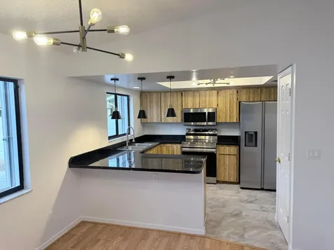 2490 4th Place Vero Beach FL 32962