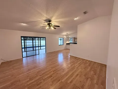 2490 4th Place Vero Beach FL 32962
