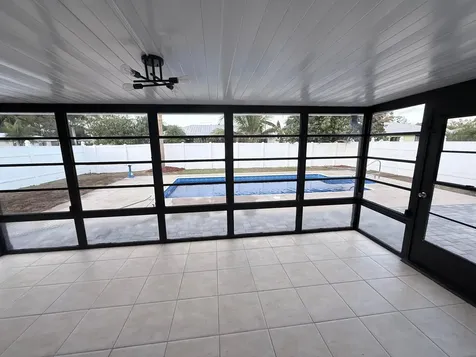 2490 4th Place Vero Beach FL 32962