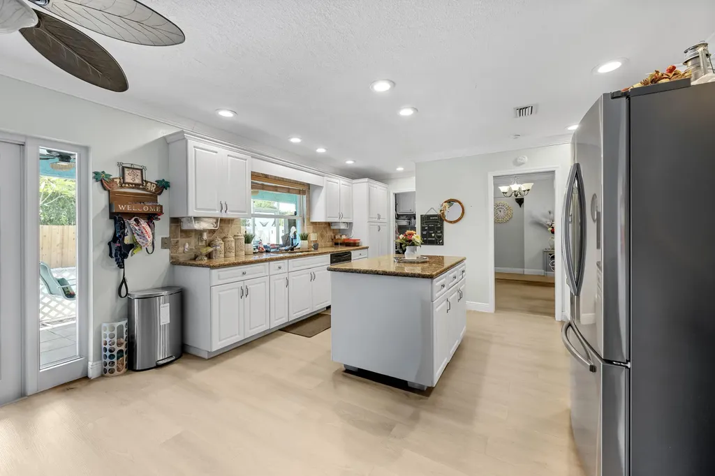 4430 Gardenia Drive Palm Beach Gardens FL 33410