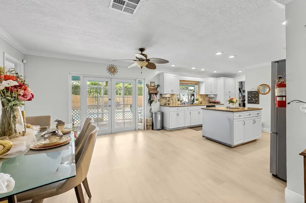 4430 Gardenia Drive Palm Beach Gardens FL 33410