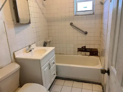 840 W 2nd Street Riviera Beach FL 33404