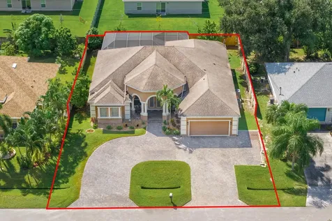 1438 SW Apache Avenue Port St Lucie FL 34953