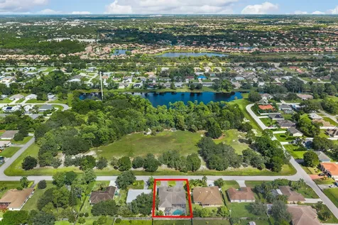 1438 SW Apache Avenue Port St Lucie FL 34953