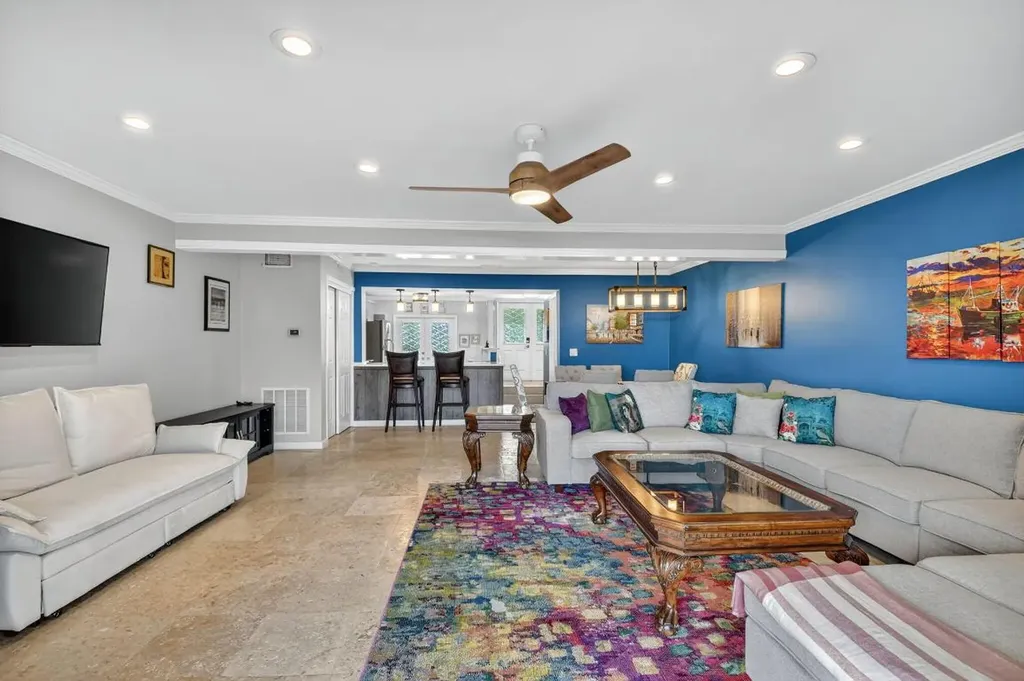 732 Rider Road Boynton Beach FL 33435