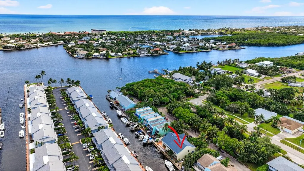 732 Rider Road Boynton Beach FL 33435