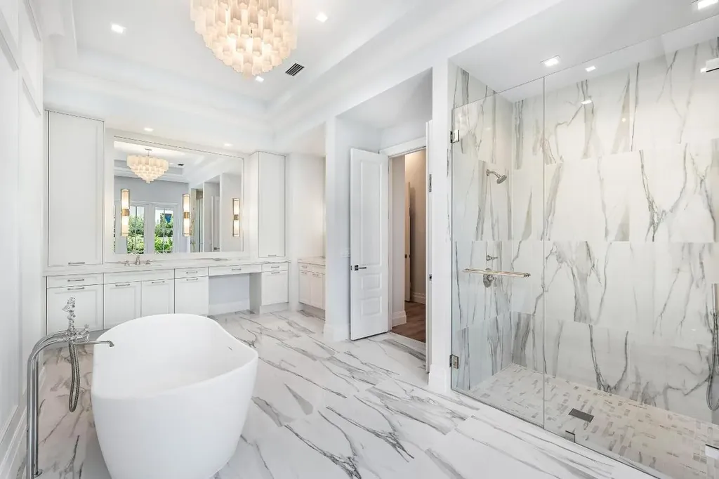 2917 Bluewater Cove Gulf Stream FL 33483
