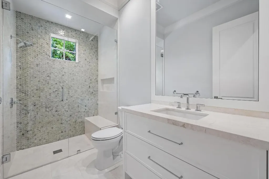 2917 Bluewater Cove Gulf Stream FL 33483