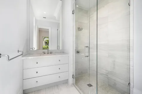 2917 Bluewater Cove Gulf Stream FL 33483