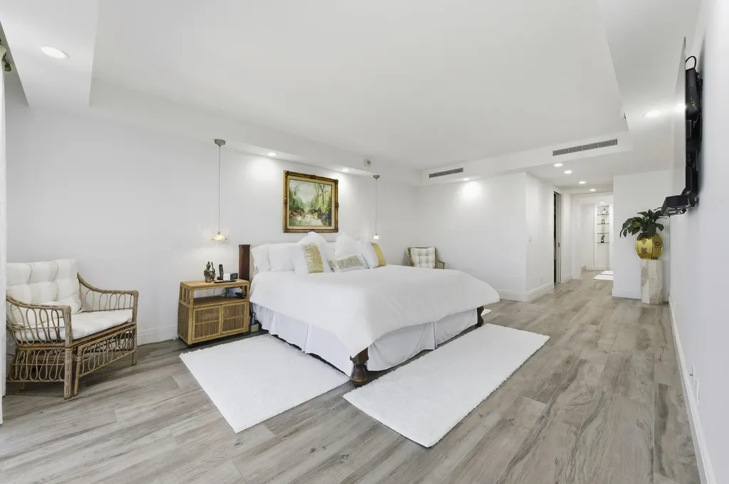 2778 S Ocean Boulevard Palm Beach FL 33480