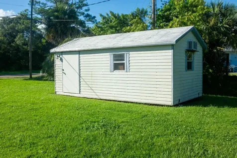 8006 Santana Avenue Fort Pierce FL 34951