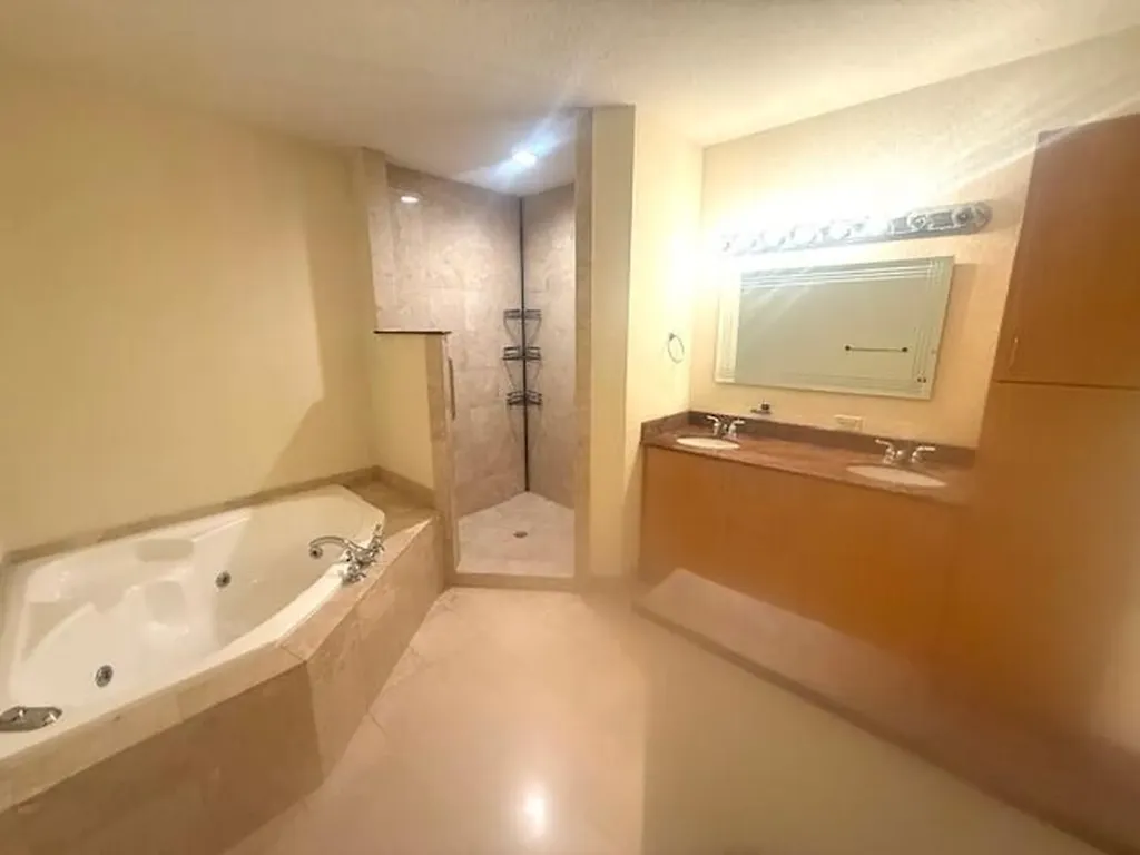 1650 Presidential Way West Palm Beach FL 33401