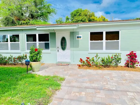511 NW 3rd Street Delray Beach FL 33444