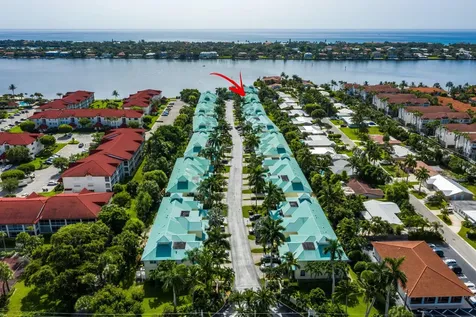 166 Barefoot Cove Hypoluxo FL 33462