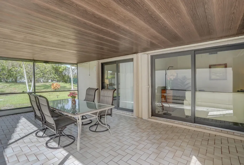 1550 NW 22nd Avenue Delray Beach FL 33445