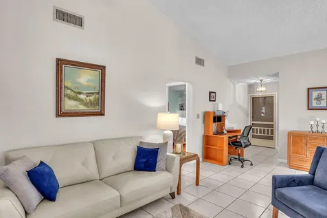 1550 NW 22nd Avenue Delray Beach FL 33445