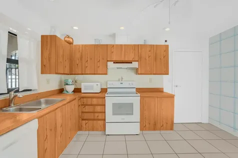 1550 NW 22nd Avenue Delray Beach FL 33445