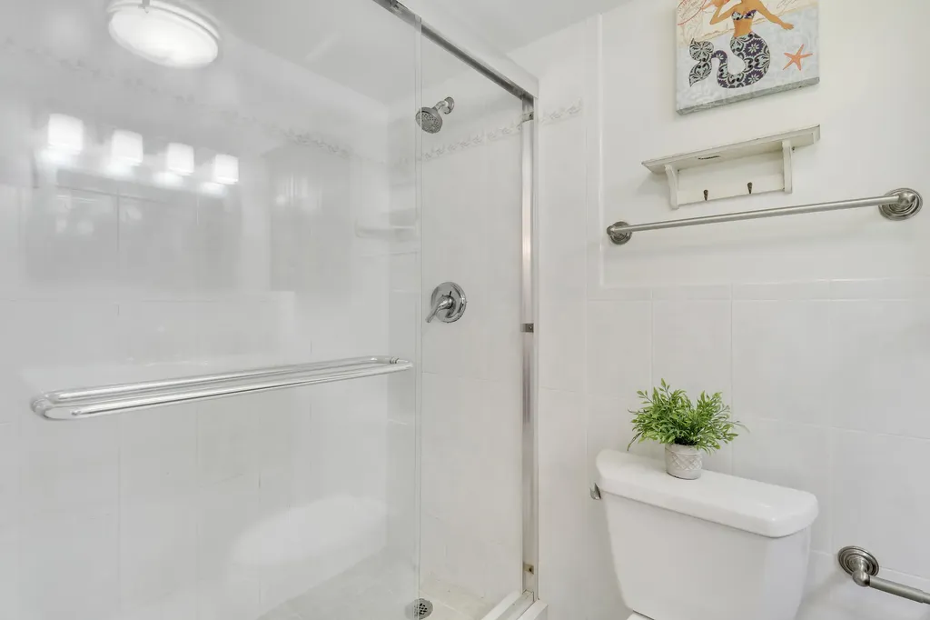 1700 Dover Road Delray Beach FL 33445