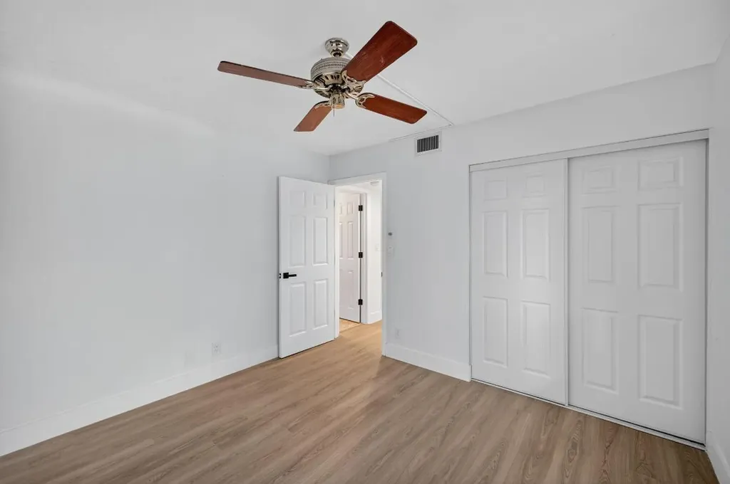 14375 Strathmore Lane Delray Beach FL 33446