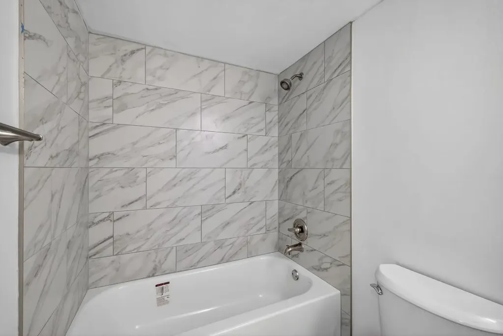 14375 Strathmore Lane Delray Beach FL 33446