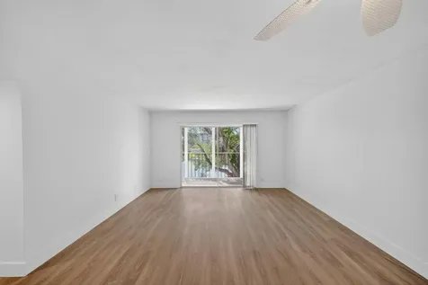 14375 Strathmore Lane Delray Beach FL 33446