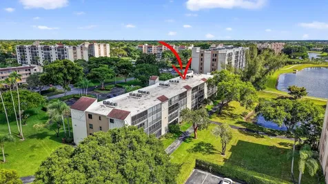 14375 Strathmore Lane Delray Beach FL 33446
