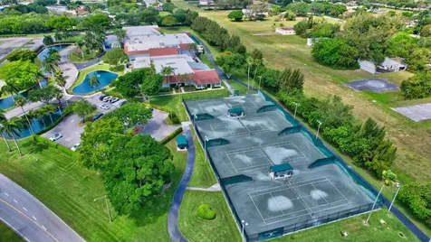 14375 Strathmore Lane Delray Beach FL 33446