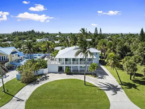 1911 Surfside Drive Fort Pierce FL 34949