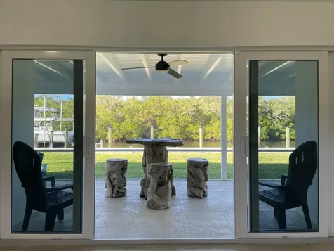 8585 SE Palm Street Hobe Sound FL 33455