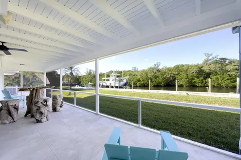 8585 SE Palm Street Hobe Sound FL 33455