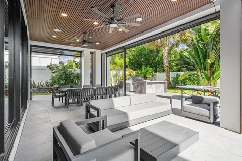 245 NE 6th Court Boca Raton FL 33432