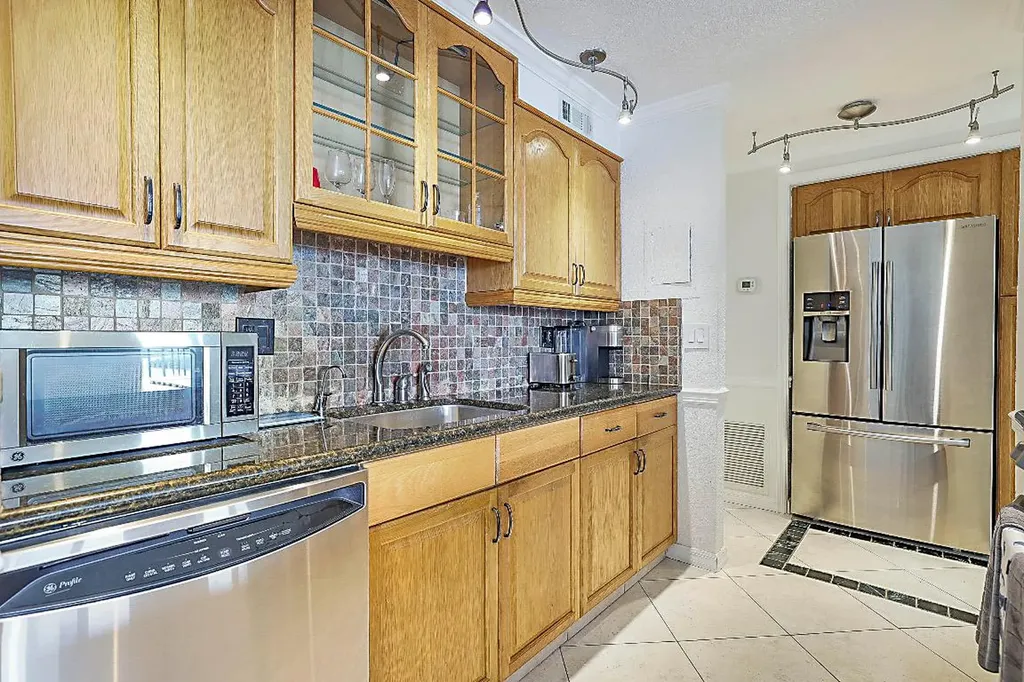 2121 N Ocean Boulevard Boca Raton FL 33431