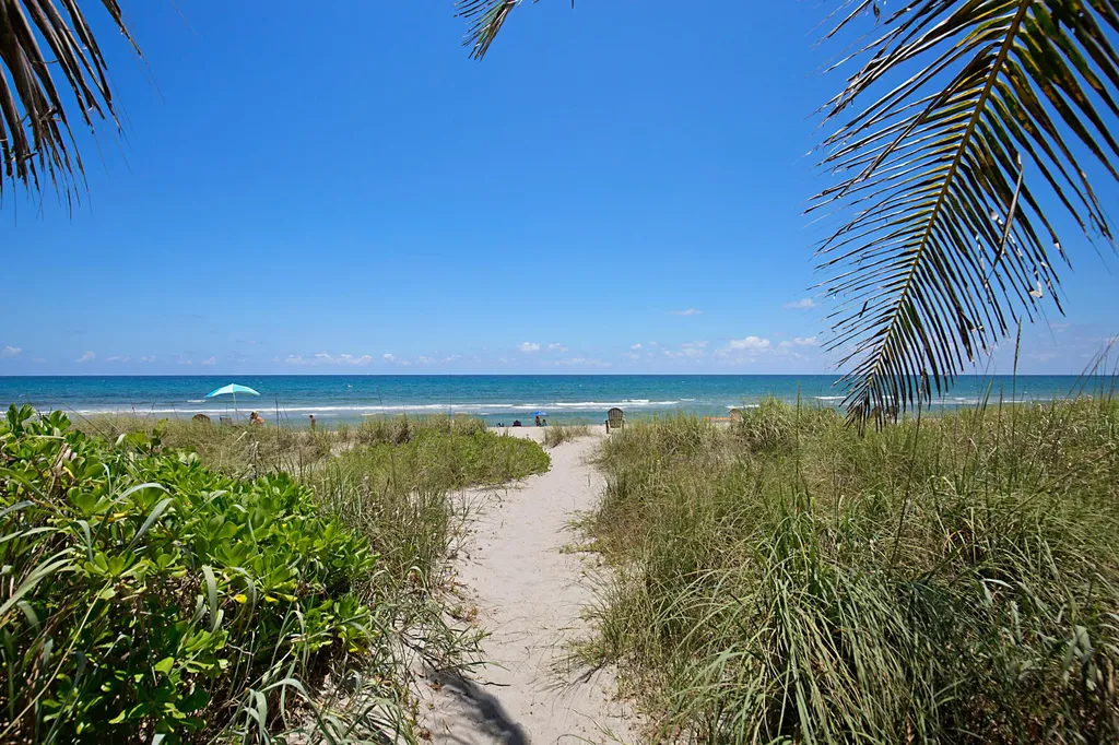 2121 N Ocean Boulevard Boca Raton FL 33431