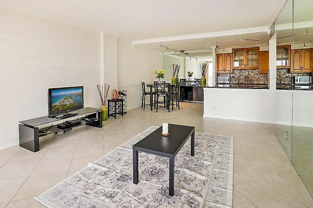 2121 N Ocean Boulevard Boca Raton FL 33431