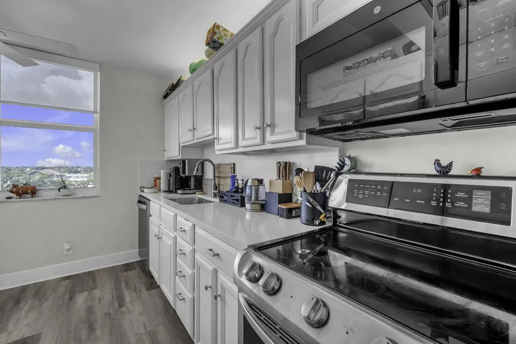 2639 N Riverside Drive Pompano Beach FL 33062