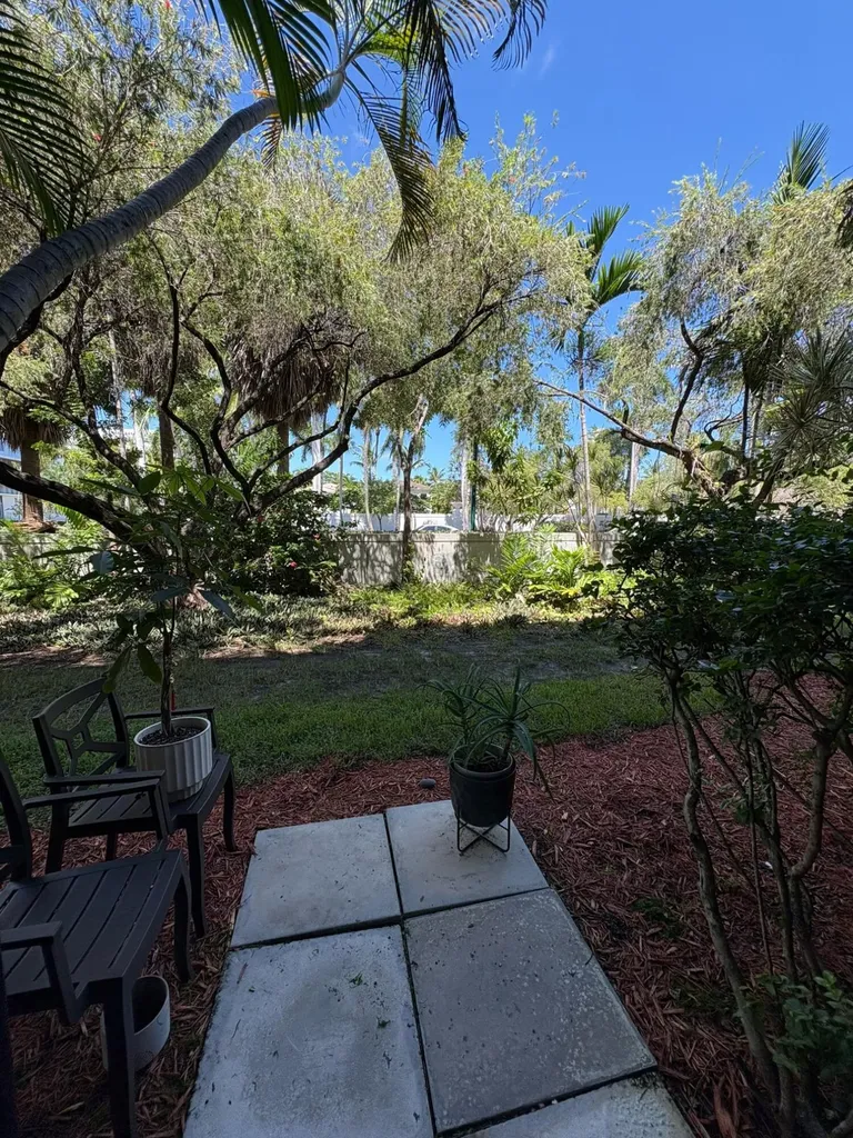 20401 NE 30th Avenue Aventura FL 33180