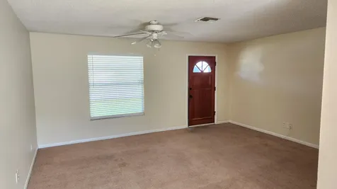 566 NW Marion Avenue Port St Lucie FL 34983