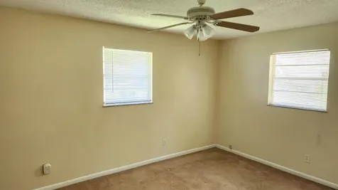 566 NW Marion Avenue Port St Lucie FL 34983