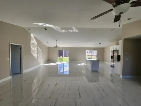 956 SE 39th Terrace Okeechobee FL 34974