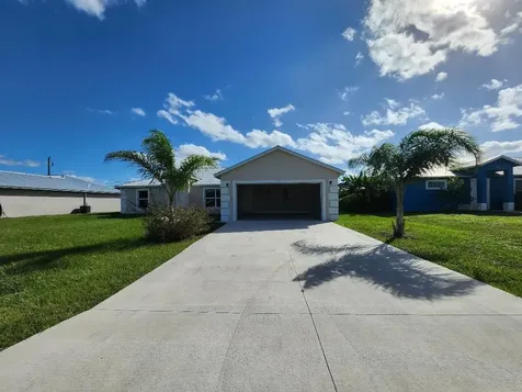 956 SE 39th Terrace Okeechobee FL 34974